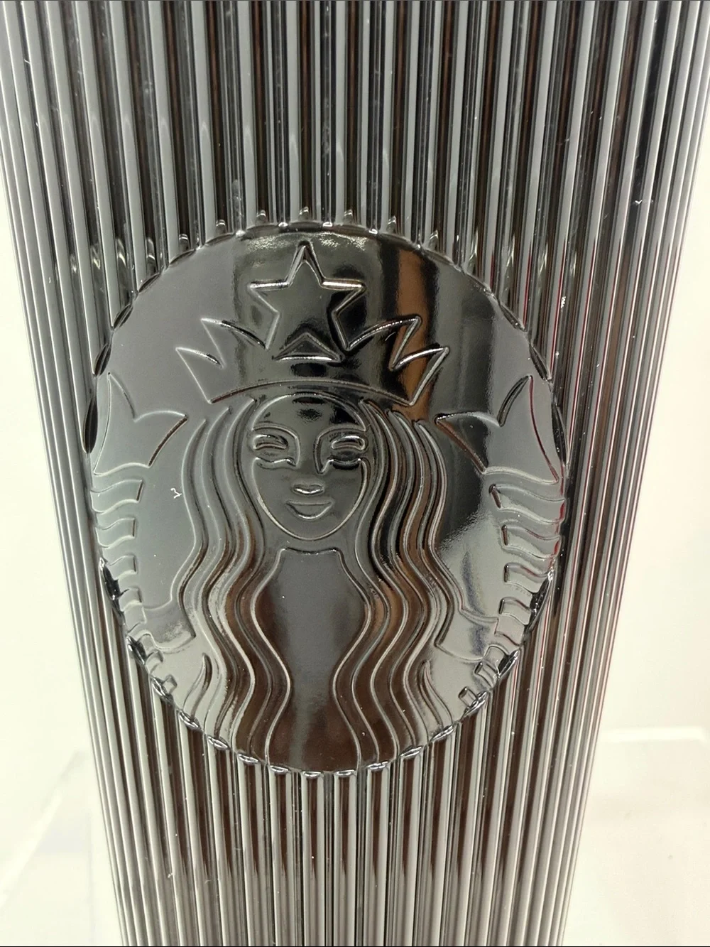 Starbucks  2024 Black Ribbed /pleated Grande 16 oz Tumbler